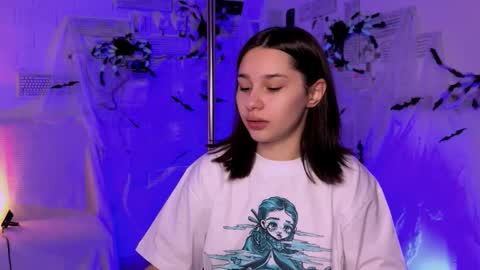 Snapshot of kimclarks chatting on October 2025 08:39:01 AM kimclarks online show from October 2025 08:39:01 AM