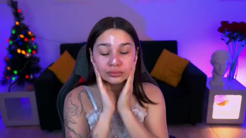 kimclarks online show from December 2025 10:53:01 AM