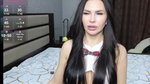 KIm online show from December 2024 03:53:02 PM