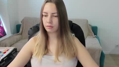 Albina sexy online show from December 2025 06:52:01 AM