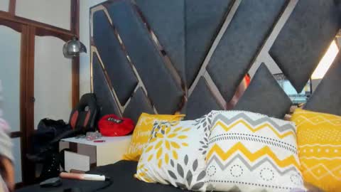 Kimy online show from February 2026 03:05:02 PM