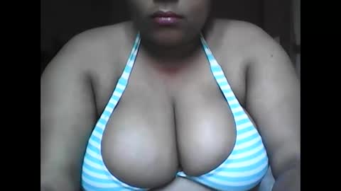 kimm88002 online show from April 2026 04:48:01 PM