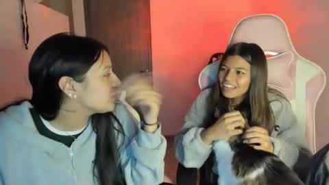 kimmi online show from November 2025 11:05:01 PM