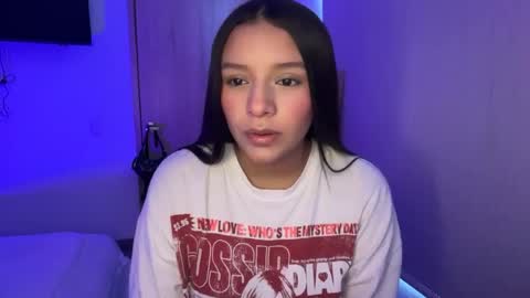 Snapshot of kimmi_foxy chatting on June 2026 08:19:01 PM kimmi online show from June 2026 08:19:01 PM