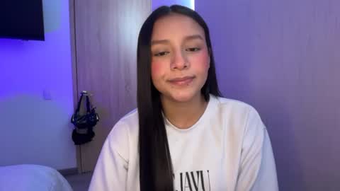 Snapshot of kimmi_foxy chatting on July 2026 08:44:02 PM kimmi online show from July 2026 08:44:02 PM