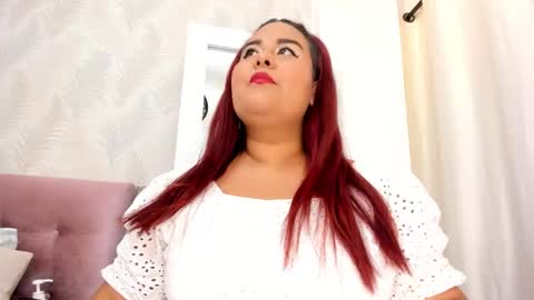 Karla online show from September 2025 07:03:02 PM