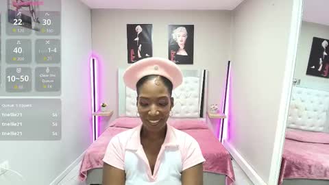 Kim online show from November 2025 12:53:01 PM