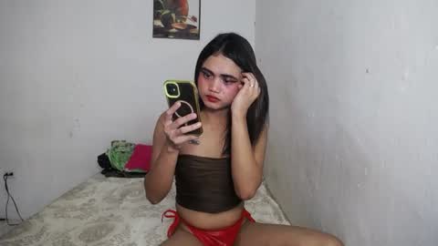 Snapshot of kimmy_fuckinggreat chatting on January 2025 02:03:02 AM kim ejara online show from January 2025 02:03:02 AM