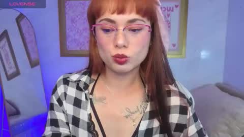 Snapshot of kimtim_v chatting on March 2026 08:26:01 PM Hi Stream 1430 to 2100pm online show from March 2026 08:26:01 PM