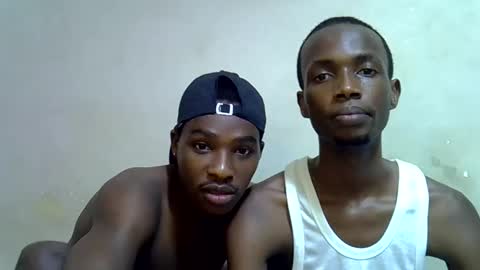 kimzsguyz online show from February 2026 06:50:01 PM