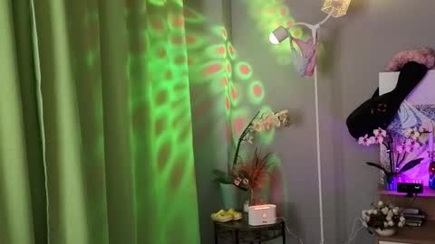 kina_ka online show from November 2025 09:31:02 AM