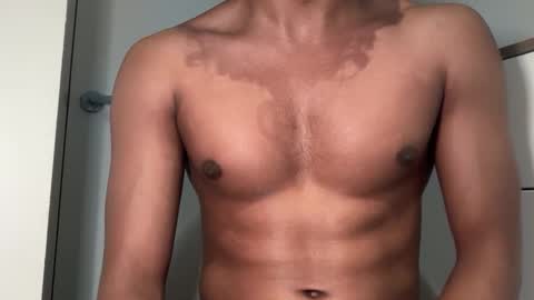 Isaac online show from February 2026 03:04:01 AM