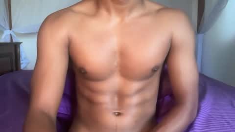 Snapshot of kinda_horny_right_now chatting on July 2026 05:02:02 AM Isaac online show from July 2026 05:02:02 AM