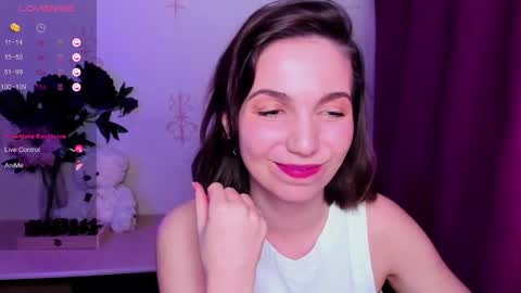 Hazel online show from March 2026 01:13:01 AM