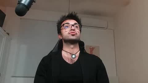 Snapshot of king7045 chatting on December 2024 10:45:01 PM king7045 online show from December 2024 10:45:01 PM