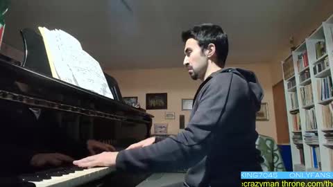 Snapshot of king7045 chatting on January 2026 10:14:02 PM king7045 online show from January 2026 10:14:02 PM