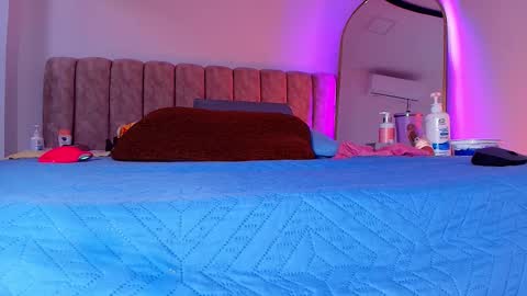 Bella online show from February 2026 03:05:01 AM