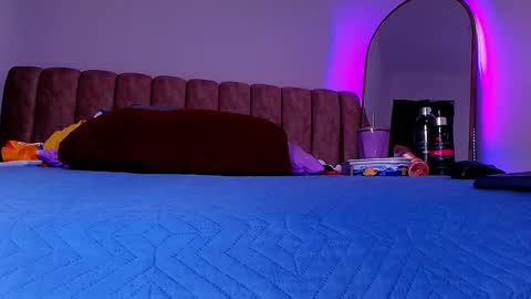 Snapshot of king_bella_ chatting on May 2026 03:02:02 AM Bella online show from May 2026 03:02:02 AM