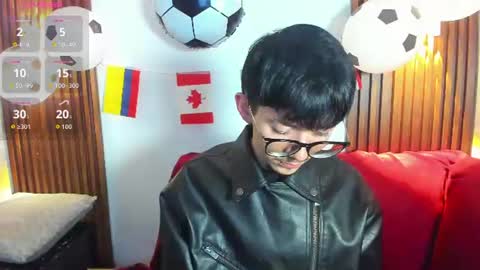 King  online show from July 2026 12:22:02 PM