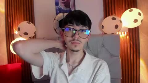 King  online show from July 2026 12:08:02 PM