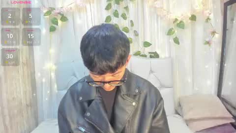 King  online show from July 2026 12:14:01 PM
