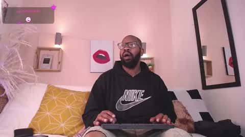 Malik  online show from September 2025 01:00:01 PM