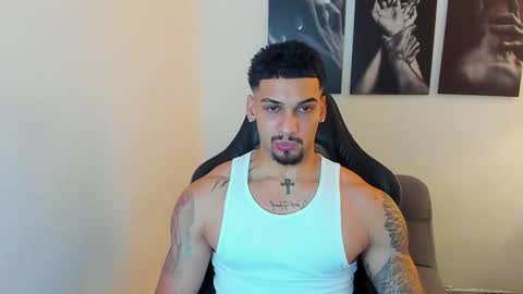 king_of_kings__ online show from September 2025 10:57:02 PM