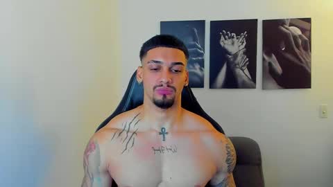 king_of_kings__ online show from October 2025 05:55:02 PM