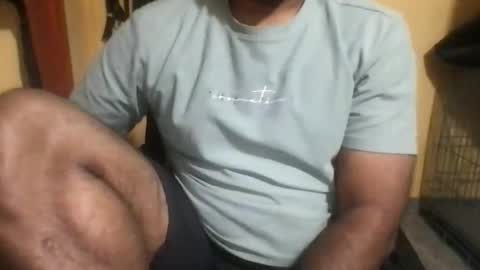 kingcobra_08 online show from October 2025 06:32:01 PM