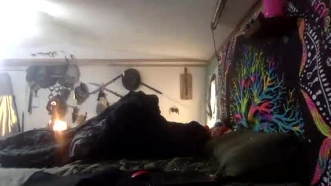 Jerry online show from April 2026 01:03:01 AM