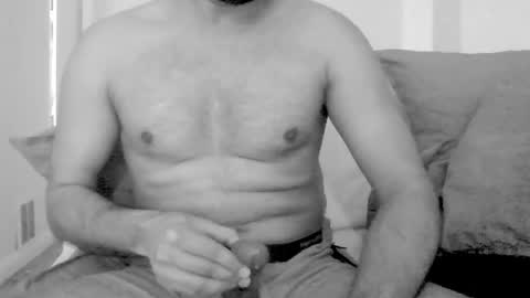 kingindisguise69 online show from February 2025 06:29:02 PM