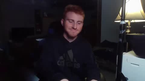 Snapshot of kingoffootfetish chatting on December 2024 08:05:01 AM Master  King Tommy online show from December 2024 08:05:01 AM