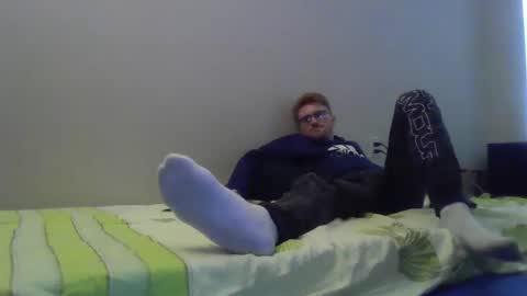 Snapshot of kingoffootfetish chatting on February 2025 03:29:01 PM Master  King Tommy online show from February 2025 03:29:01 PM