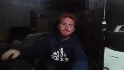Snapshot of kingoffootfetish chatting on February 2025 03:58:02 AM Master  King Tommy online show from February 2025 03:58:02 AM