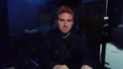 Snapshot of kingoffootfetish chatting on September 2025 04:58:01 AM Master  King Tommy online show from September 2025 04:58:01 AM