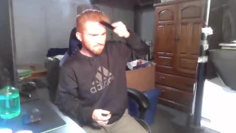 Snapshot of kingoffootfetish chatting on October 2025 02:42:01 AM Master  King Tommy online show from October 2025 02:42:01 AM