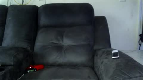 kingofkingz74 online show from February 2026 03:50:01 PM