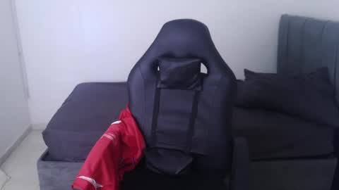 DOMINANT ALPHA KINGS online show from June 2026 03:03:01 PM