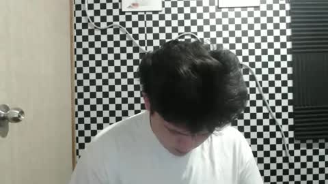 Snapshot of kingvoltage chatting on March 2026 03:29:02 PM Yuki online show from March 2026 03:29:02 PM