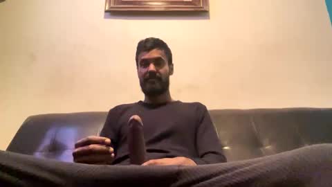 Snapshot of kingweeeed chatting on December 2024 01:18:02 AM 6Your Dream-Come True9 online show from December 2024 01:18:02 AM