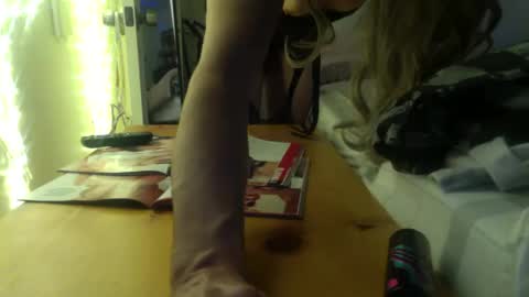 littl big booty online show from February 2025 09:15:01 AM