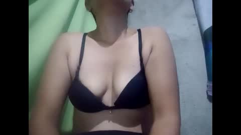 kinky27782 online show from March 2026 05:18:02 PM