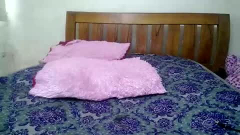 kaiya online show from February 2025 05:52:01 AM