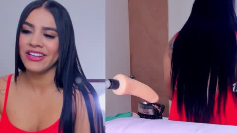 Snapshot of kinky_kylie18 chatting on September 2025 03:28:01 AM Kylie  online show from September 2025 03:28:01 AM