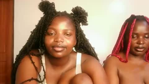 Lola online show from February 2026 10:02:01 PM