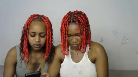 Snapshot of kinky_secrett chatting on September 2025 08:25:01 AM Cupshee and cushey online show from September 2025 08:25:01 AM