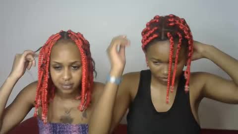 Snapshot of kinky_secrett chatting on October 2025 07:36:02 AM Cupshee and cushey online show from October 2025 07:36:02 AM