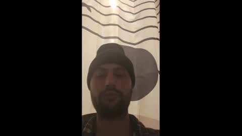 Snapshot of kinkycouple1789 chatting on January 2025 05:30:01 AM Maysie and Hunter online show from January 2025 05:30:01 AM