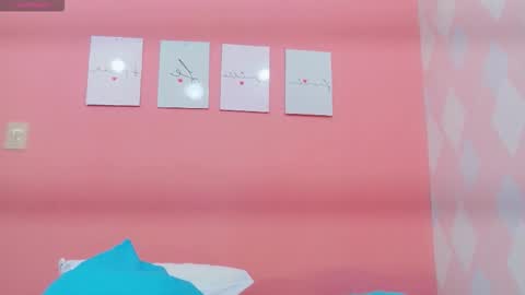 kinkycutegirll online show from September 2025 12:56:02 AM