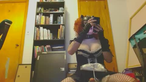 Snapshot of kinkyguy694 chatting on November 2025 11:15:01 PM KinkyKitten online show from November 2025 11:15:01 PM